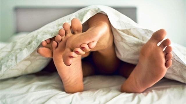 Menya ibyiza byogukora imibonano mpuzabitsina kubashakanye