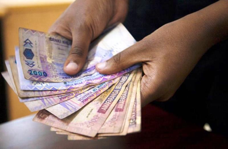 BNR igiye gukura ku isoko zimwe mu noti z’amafaranga y’u Rwanda